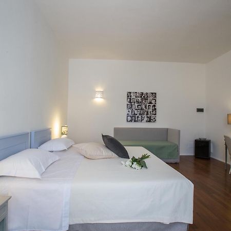 Bed and Breakfast Li Pappi Antico Casale à Galatina Chambre photo