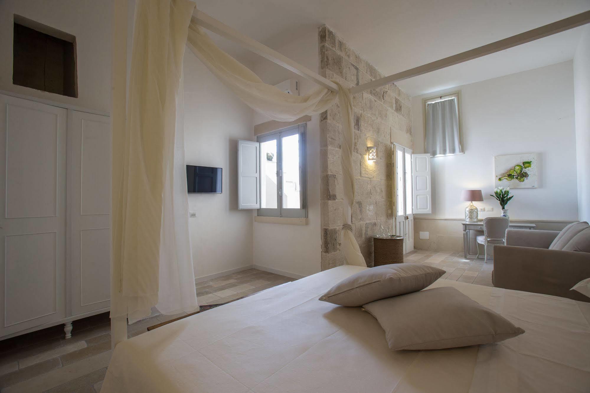 Bed and Breakfast Li Pappi Antico Casale à Galatina Extérieur photo
