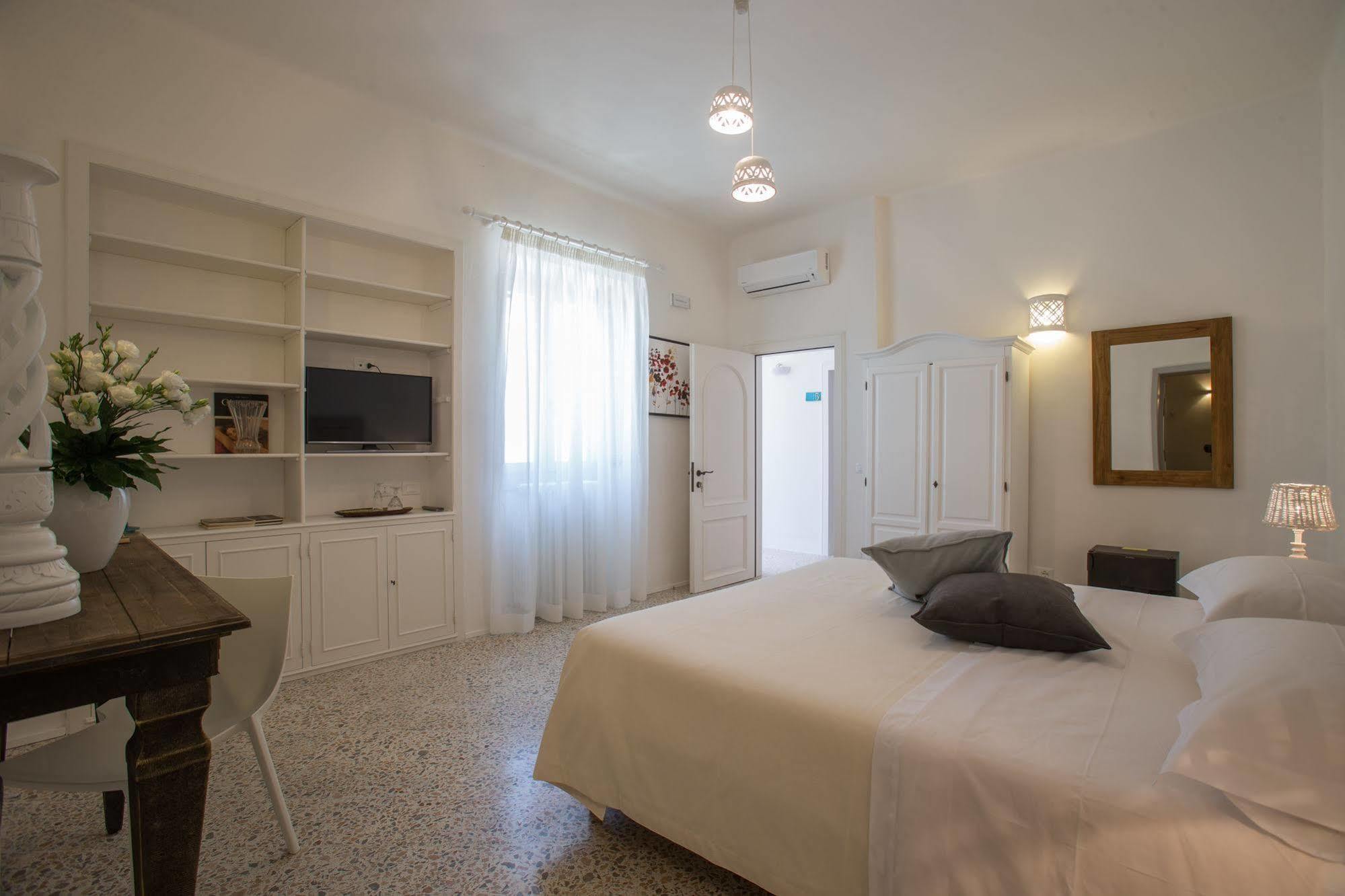 Bed and Breakfast Li Pappi Antico Casale à Galatina Extérieur photo