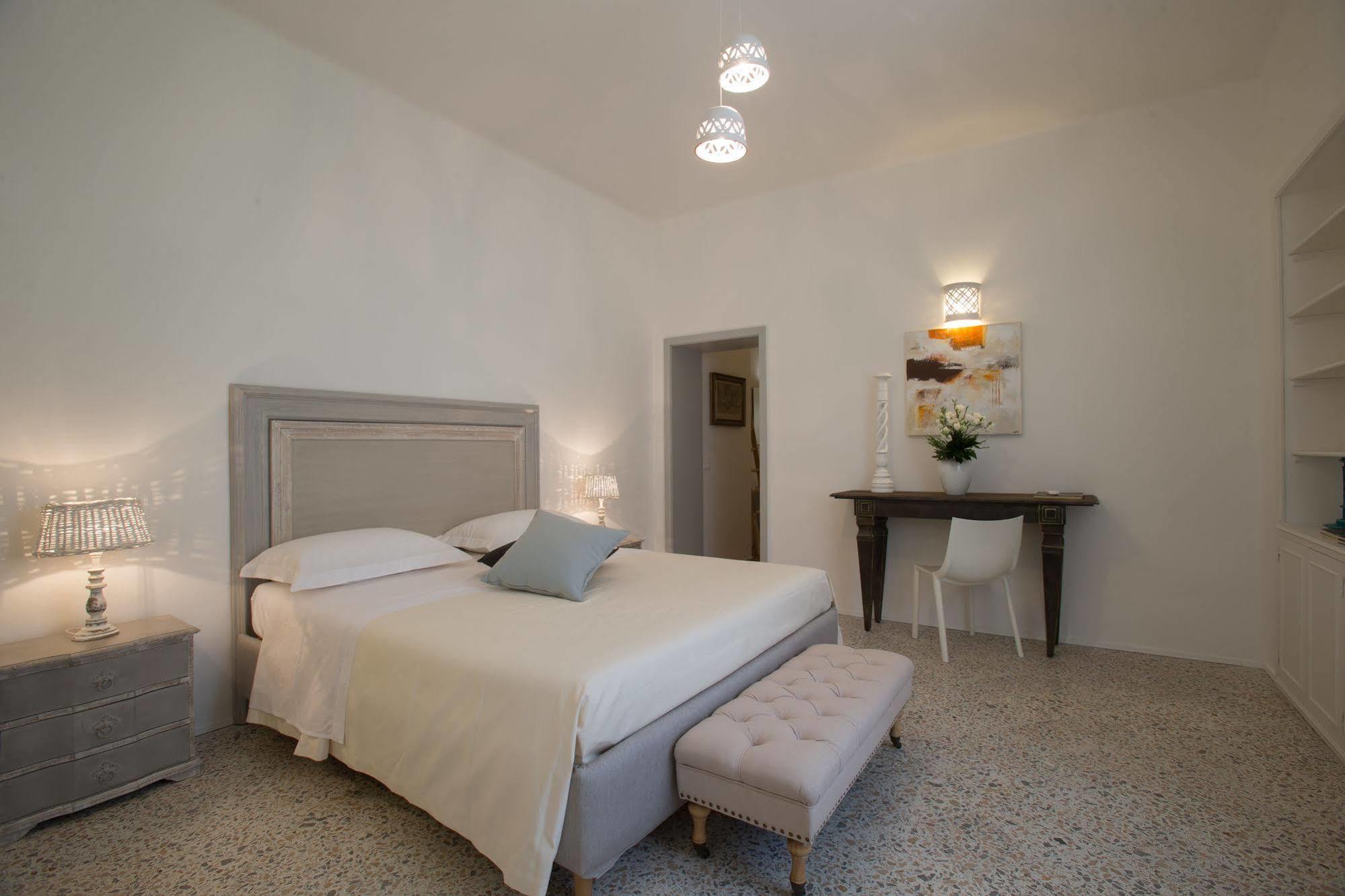 Bed and Breakfast Li Pappi Antico Casale à Galatina Extérieur photo